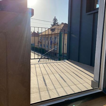 Empero Apartments Bardejov 1 ภายนอก รูปภาพ